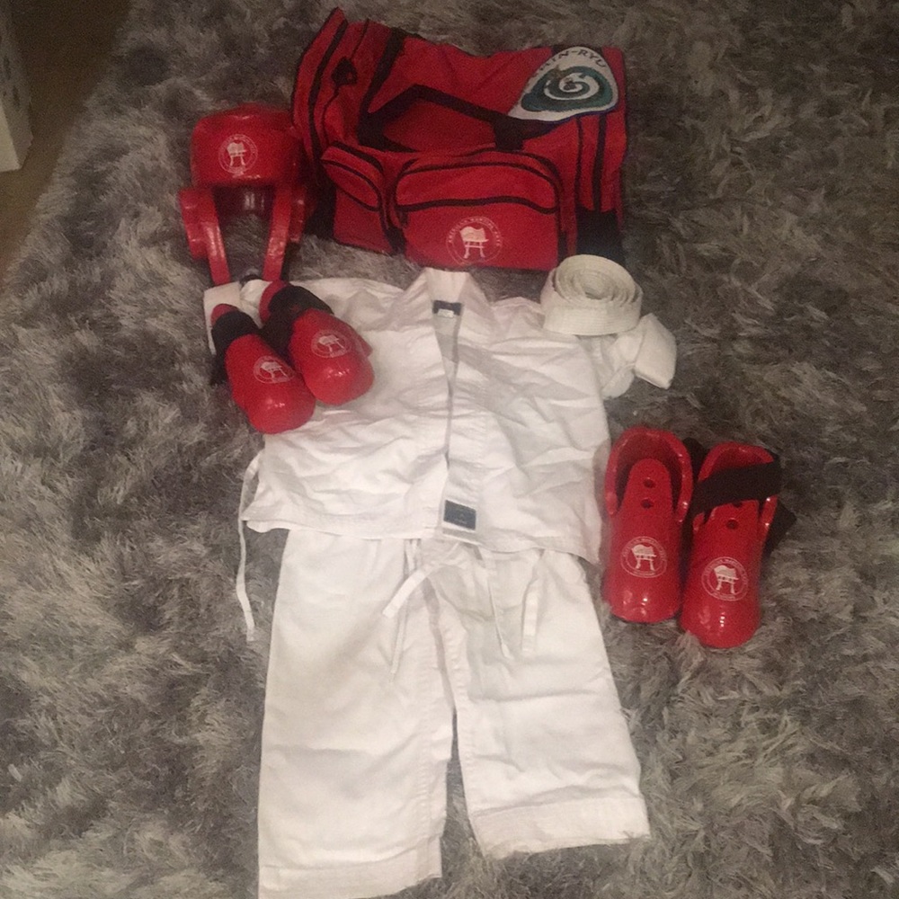 Kids martial arts Gi and gear